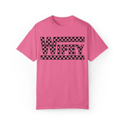 Checkered Wifey Comfort Colors Unisex Garment-Dyed T-shirt