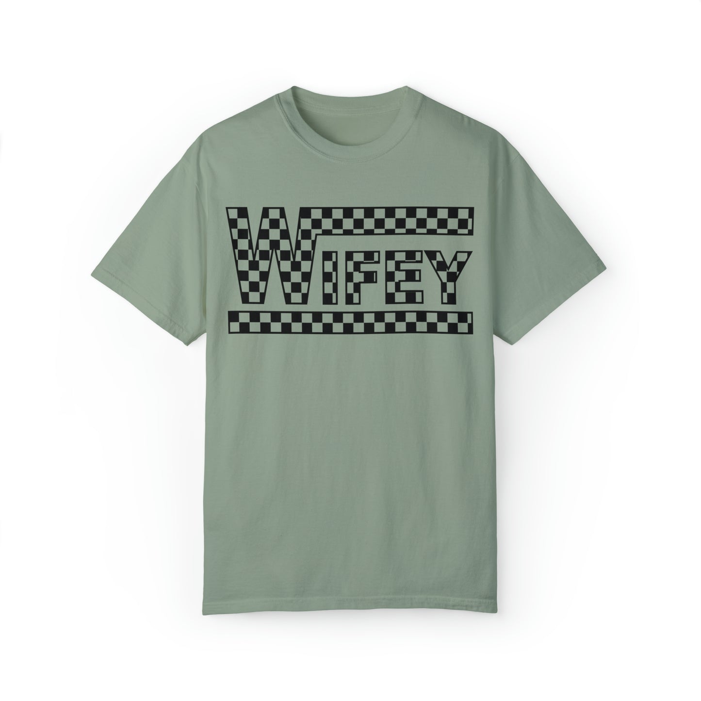 Checkered Wifey Comfort Colors Unisex Garment-Dyed T-shirt