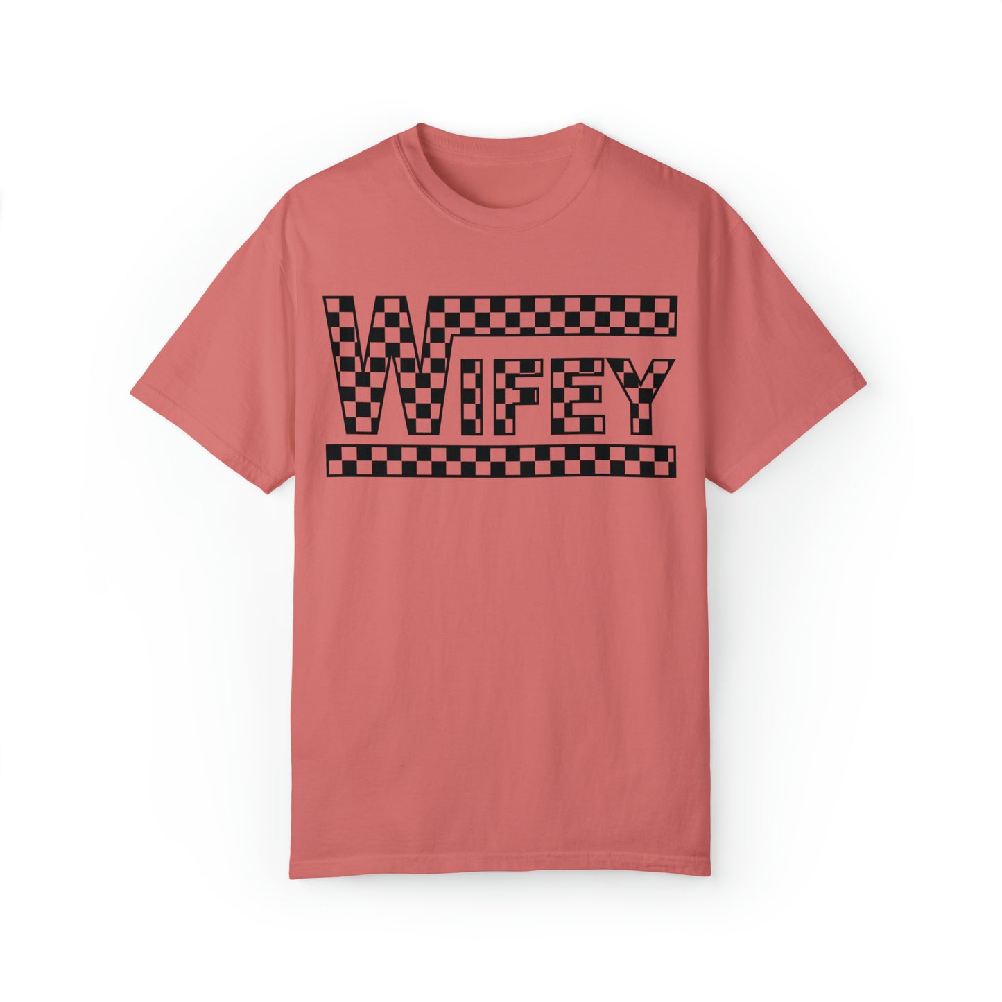 Checkered Wifey Comfort Colors Unisex Garment-Dyed T-shirt